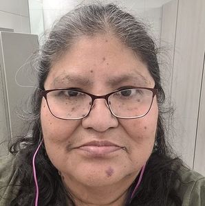 Meet your Posher, Pamela